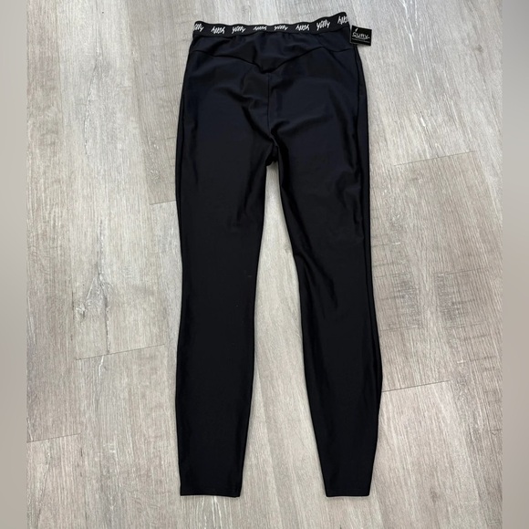 Yitty Major Label High Waist Leggings - Size 1X - Picture 3 of 5